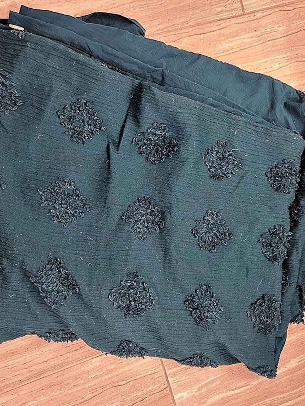 Full/Queen Tufted Diamond Crinkle Duvet Cover and
Sham Set Dark Teal Blue